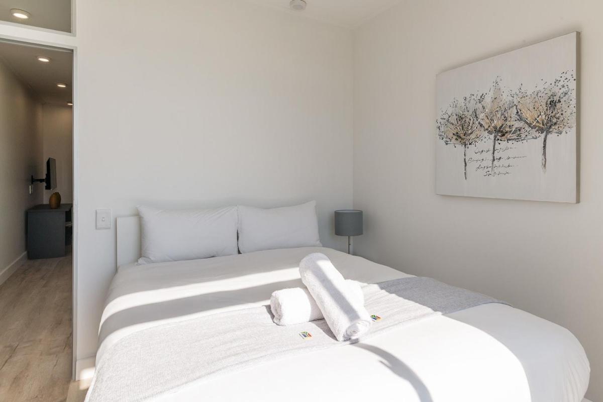 Woodstock With Mountain Views Pool * Cape Town